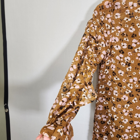 Who What Wear/bohemia Ruffles Long Sleeve Dress in Brown and Pink Floral - Picture 10 of 16